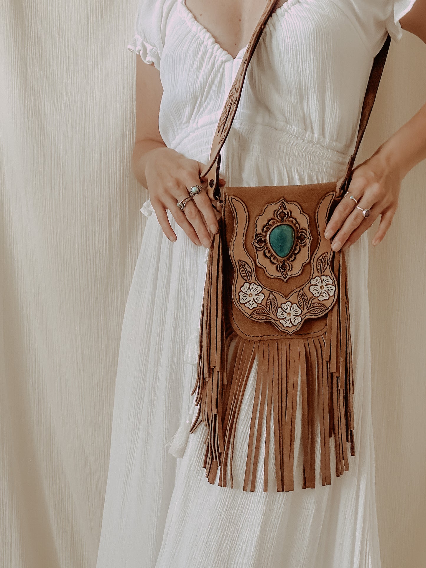 Wildwood Festival Bag : Flowers & Turquoise - Light Tan